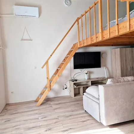 Calm And Elegant With Ac In The Downtown