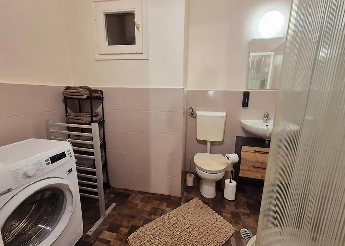 Calm And Elegant With Ac In The Downtown * Budapest
